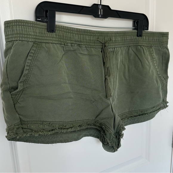 LOFT Drawstring Shorts - Picture 2 of 6